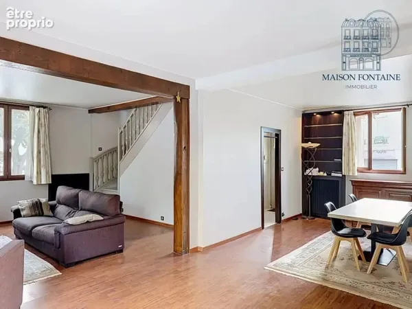 Maison 6 pièces 135 m²