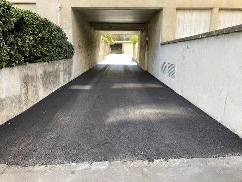 Parking 12 m²