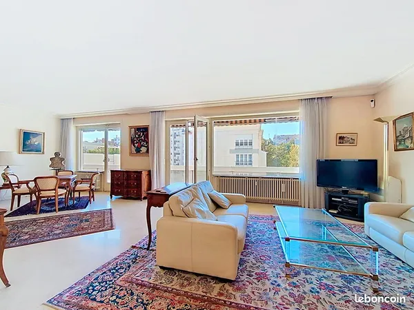 Appartement 7 pièces 191 m²