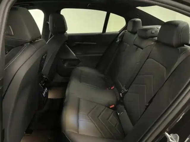 Bmw Serie 5 série 5 530e 299ch m sport xdrive — photo 17