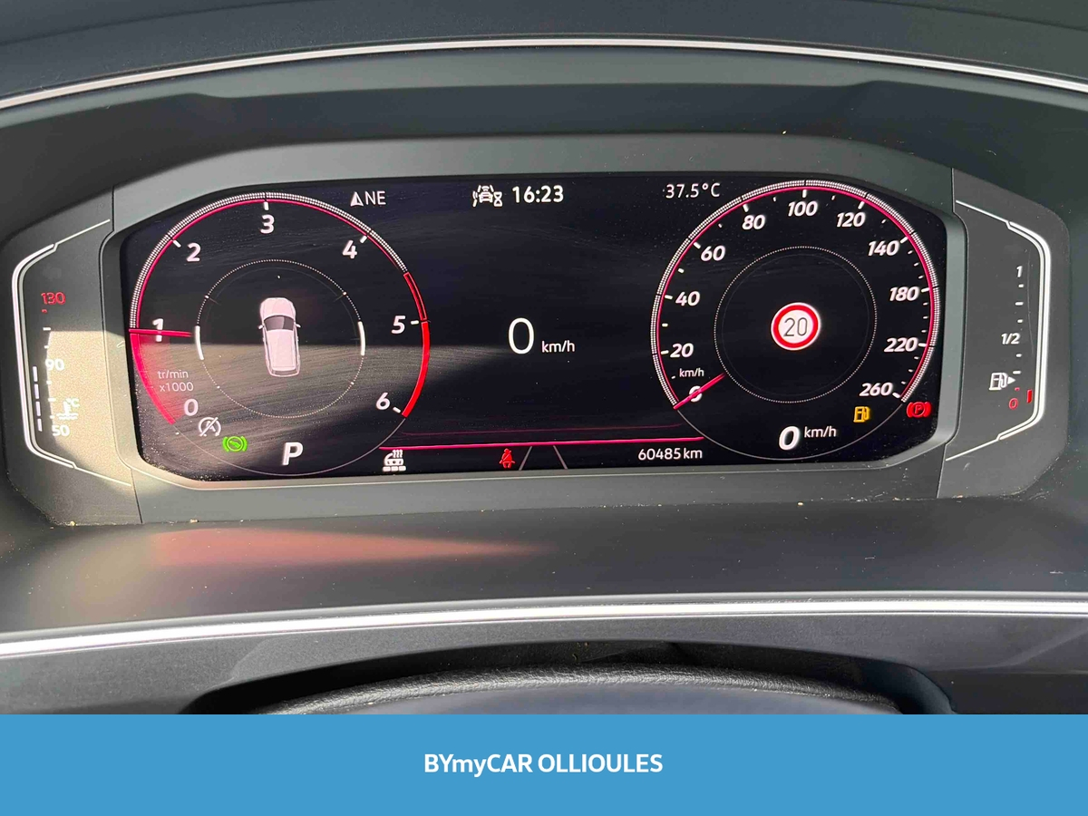 Volkswagen Tiguan 2.0 TDI 150ch DSG7 — photo 24