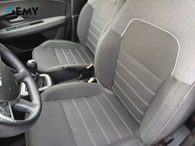 Dacia Jogger tce 110 5 places — photo 9