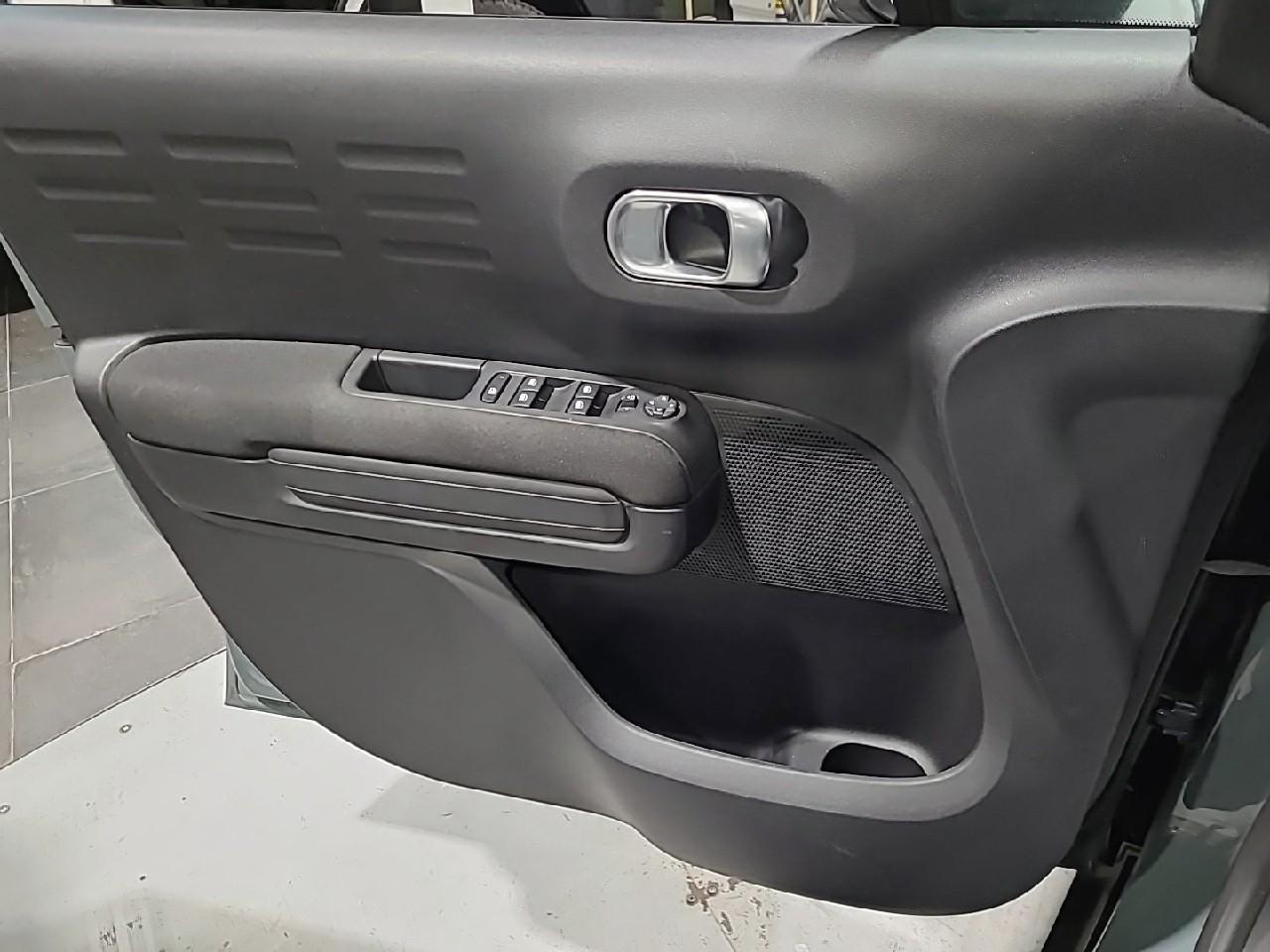 Citroën C3 Aircross puretech 130 s&s eat6 shine pack — photo 26