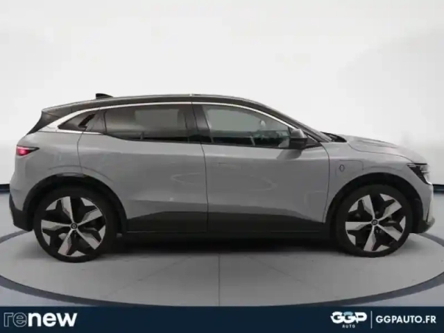 Renault Megane e-tech electric 220ch techno autonomie confort -24 — photo 6