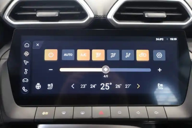 Mg Zs 1.5 l hybrid+ 197 ch — photo 24