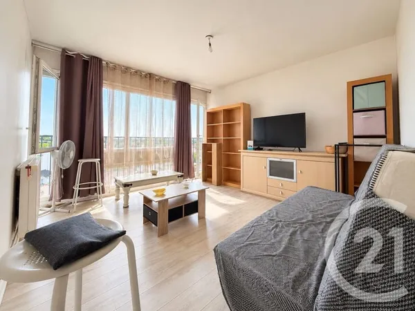 Studio 1 pièce 31 m²