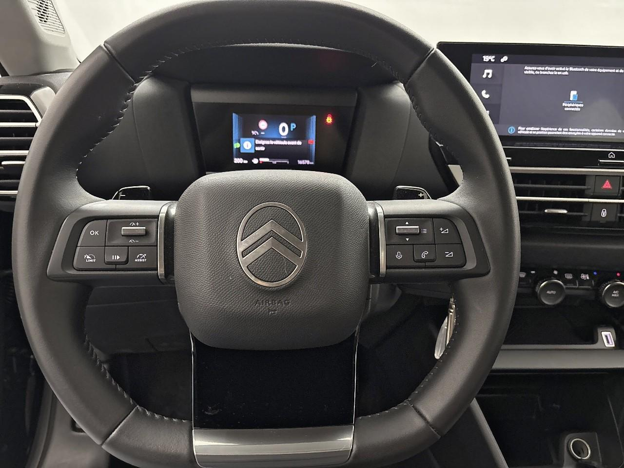 Citroën C4 hybride 136 e-dcs6 plus — photo 19