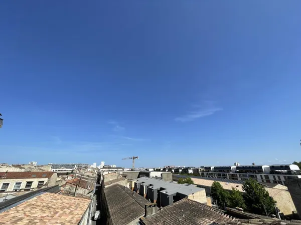 Vends T3 - 100m² - Bordeaux 33300