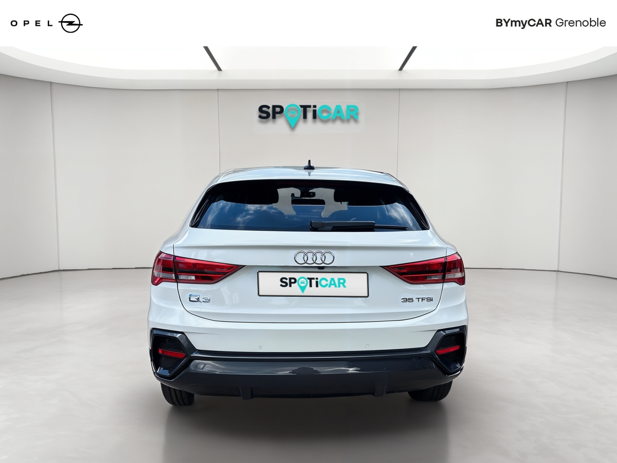 Audi Q3 Sportback 35 TFSI 150 ch S tronic 7 — photo 4