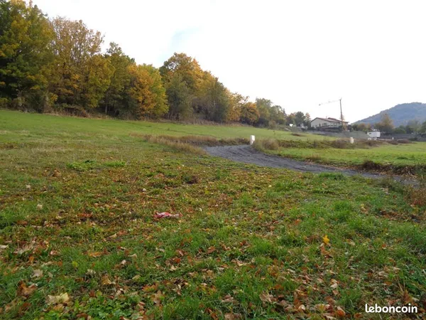 Terrain 599 m² Saint Germain Laprade