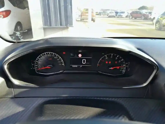 Peugeot 208 puretech 100 s&amp;s bvm6 — photo 50