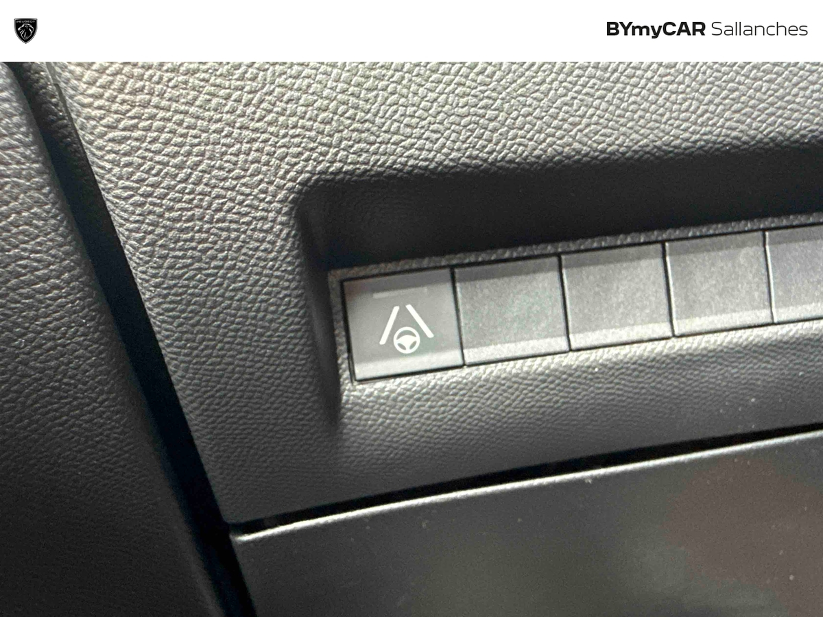Peugeot 208 Hybrid 145 ch e-DCS6 — photo 34