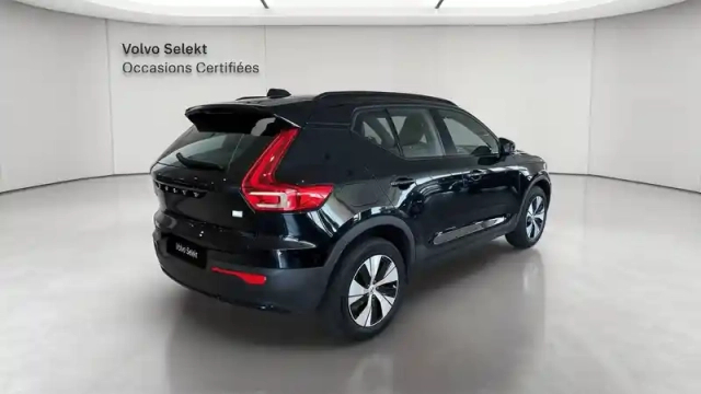 Volvo Xc40 t4 recharge 129+82 ch dct7 — photo 7