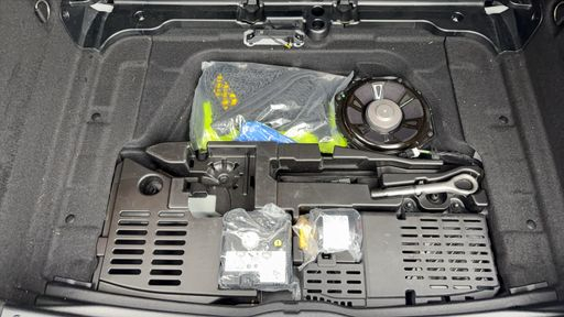 Mercedes Classe GLA 200 163 7G-DCT - Progressive Line – 2020 – 44842 km – Essence – Boîte Automatique — photo 34