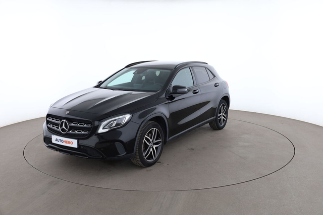 Mercedes-Benz GLA 250 Sensation 7G-DCT