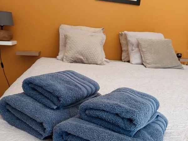 Chambre Location Maubec 1p 20m² 60€