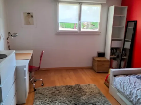 Loue chambre chez l'habitant- 13m² - Bruz proche Rennes (35)