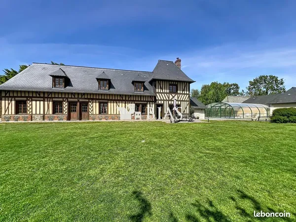 Propriété 5 pièces 143 m²