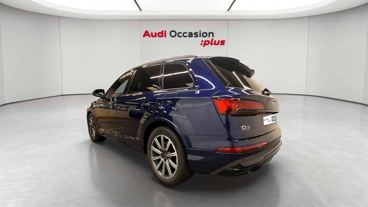 Audi Q7 60 TFSI e 462 Tiptronic 8 Quattro — photo 3