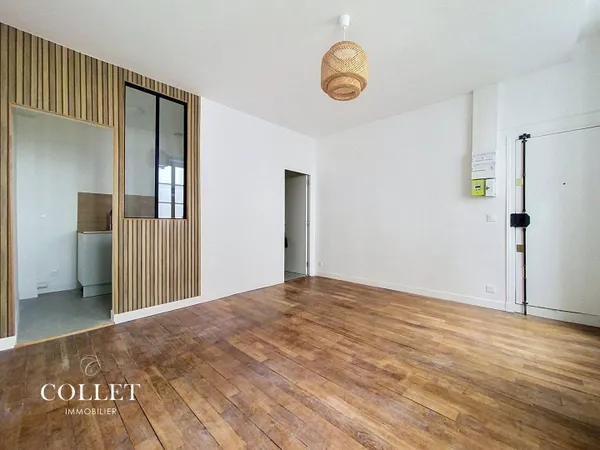 Studio 1 pièce 24 m²
