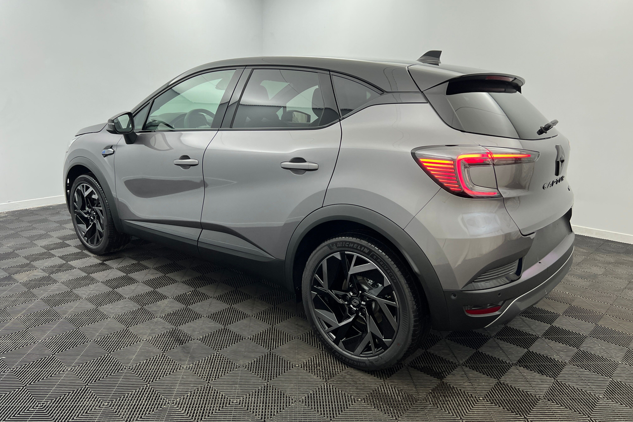 RENAULT Captur E-Tech full hybrid 160 ch — photo 4