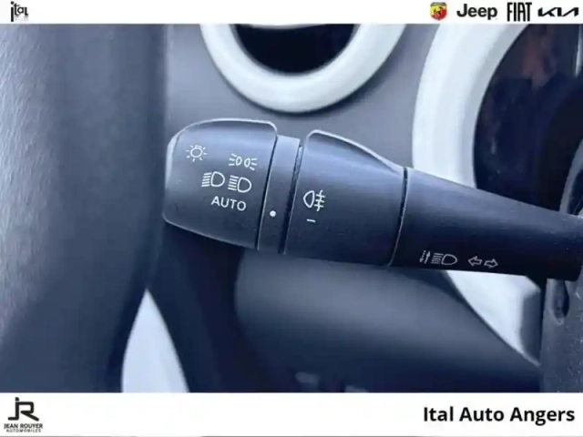 Renault Twingo 1.0 sce 65ch equilibre — photo 13