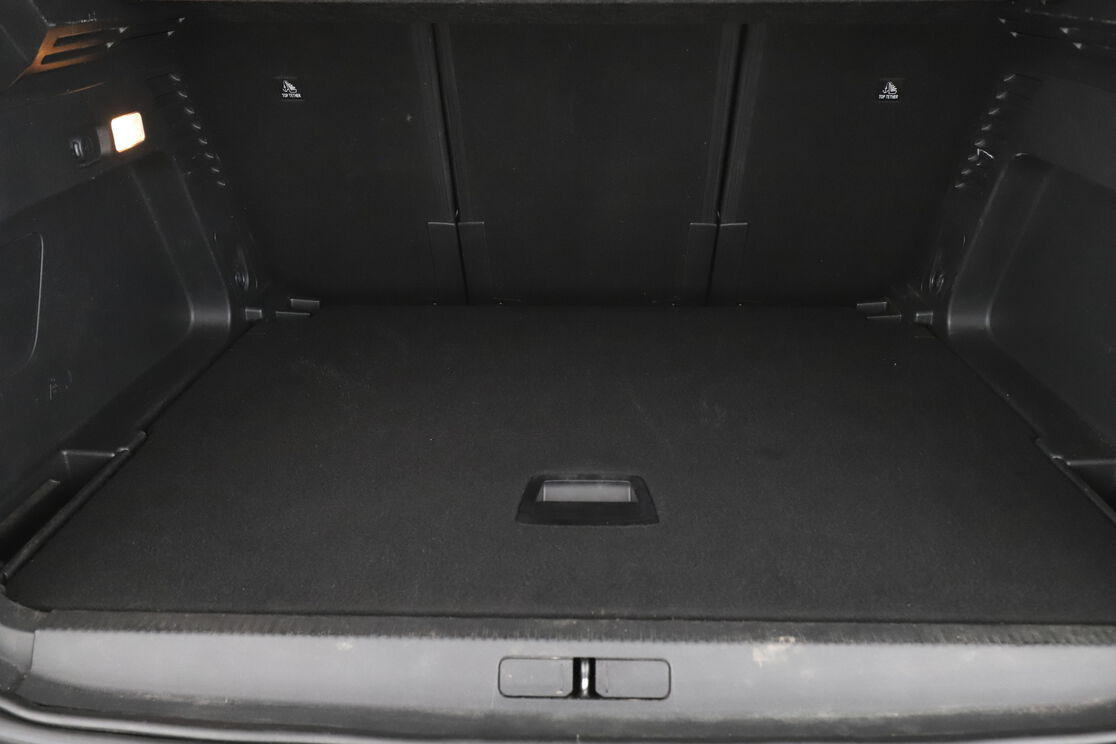 Citroen C5 Aircross 1.2 PureTech Shine EAT8 — photo 16