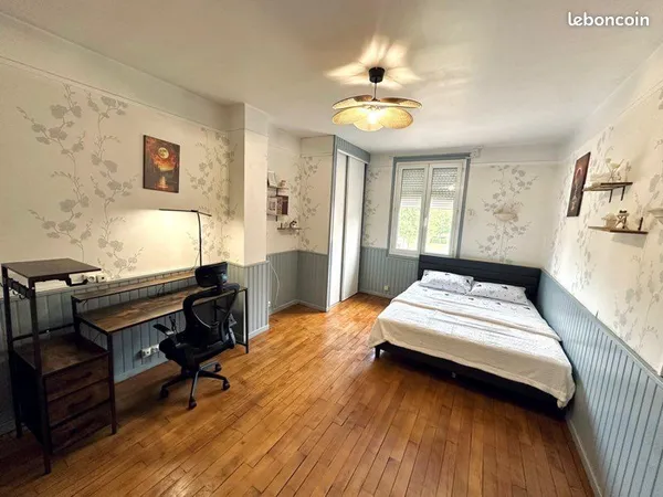 Chambre à louer 450-550 euros charges comprises