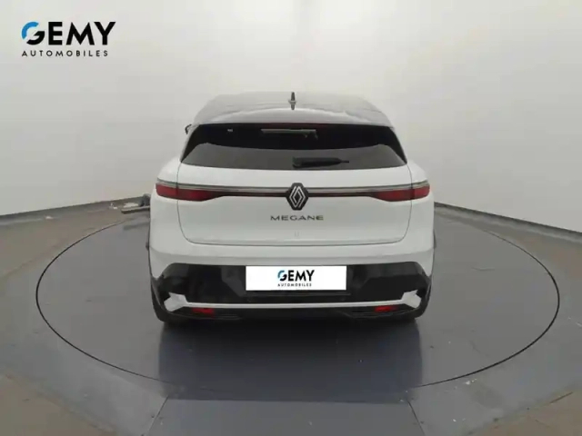 Renault Megane e-tech ev60 220 ch super charge — photo 20