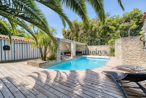 Maison 7 pièces 160 m²