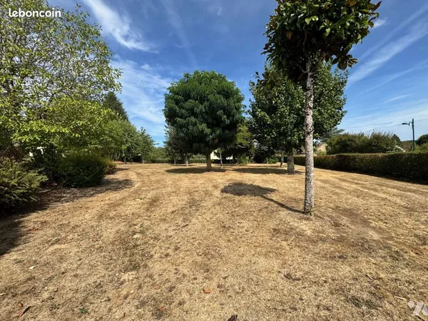 Terrain 1254 m² RADON