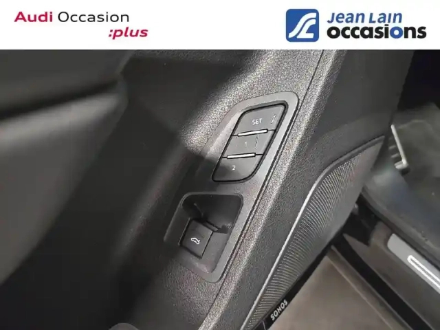 Audi Q3 sportback 35 tdi 150 ch s tronic 7 — photo 20