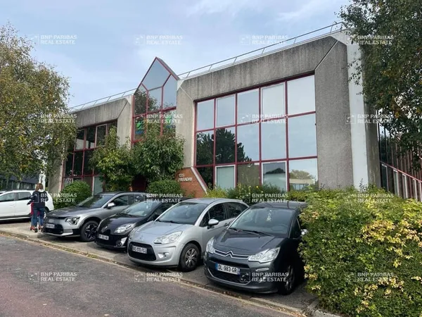 Bureaux 400 m²