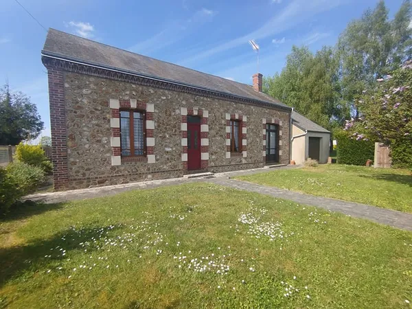 Maison Saint Agil 6 pièce(s) 103.64 m2