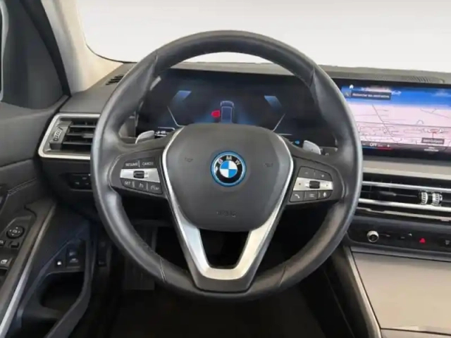 Bmw Serie 3 série 3 touring 320ea 204ch business design — photo 27
