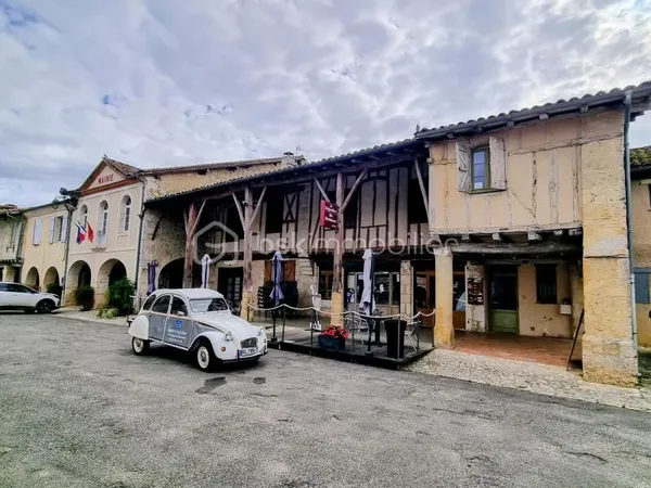 Commerce bar, restaurant Monfort