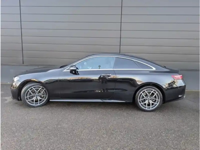 Mercedes Cla 220 d — photo 2