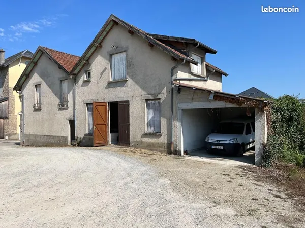 Local professionnel 3 pièces 146 m²