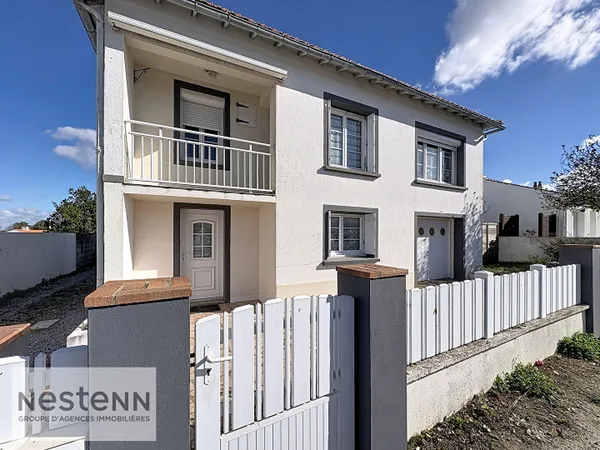 Maison 3 Chambres proche Centre Beauvoir sur mer 182 200 euro fai
