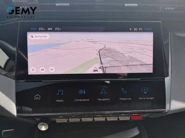 Peugeot 308 phev 180 e-eat8 — photo 13