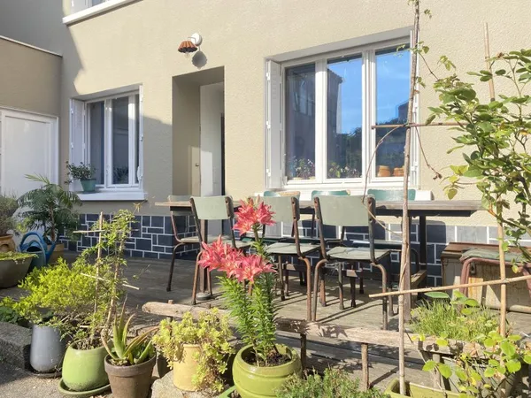 Vends maison 104m² Rezé Trentemoult, 3 chambres + bureau, terrasse
