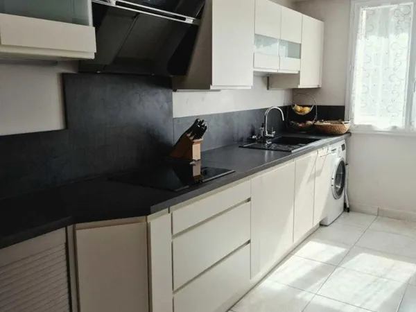 magnifique appartement T4 résidence du golf st germain les corbeil