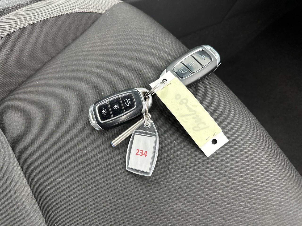 Hyundai Kona 1.6 crdi 115 creative — photo 31