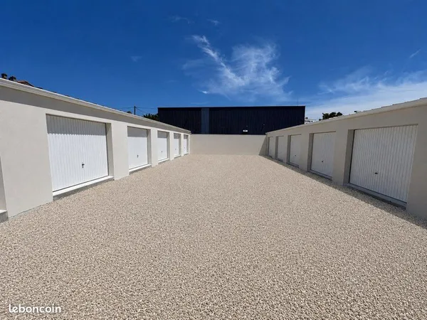 Garages à louer