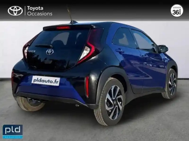 Toyota Aygo x 1.0 vvt-i 72ch design — photo 5