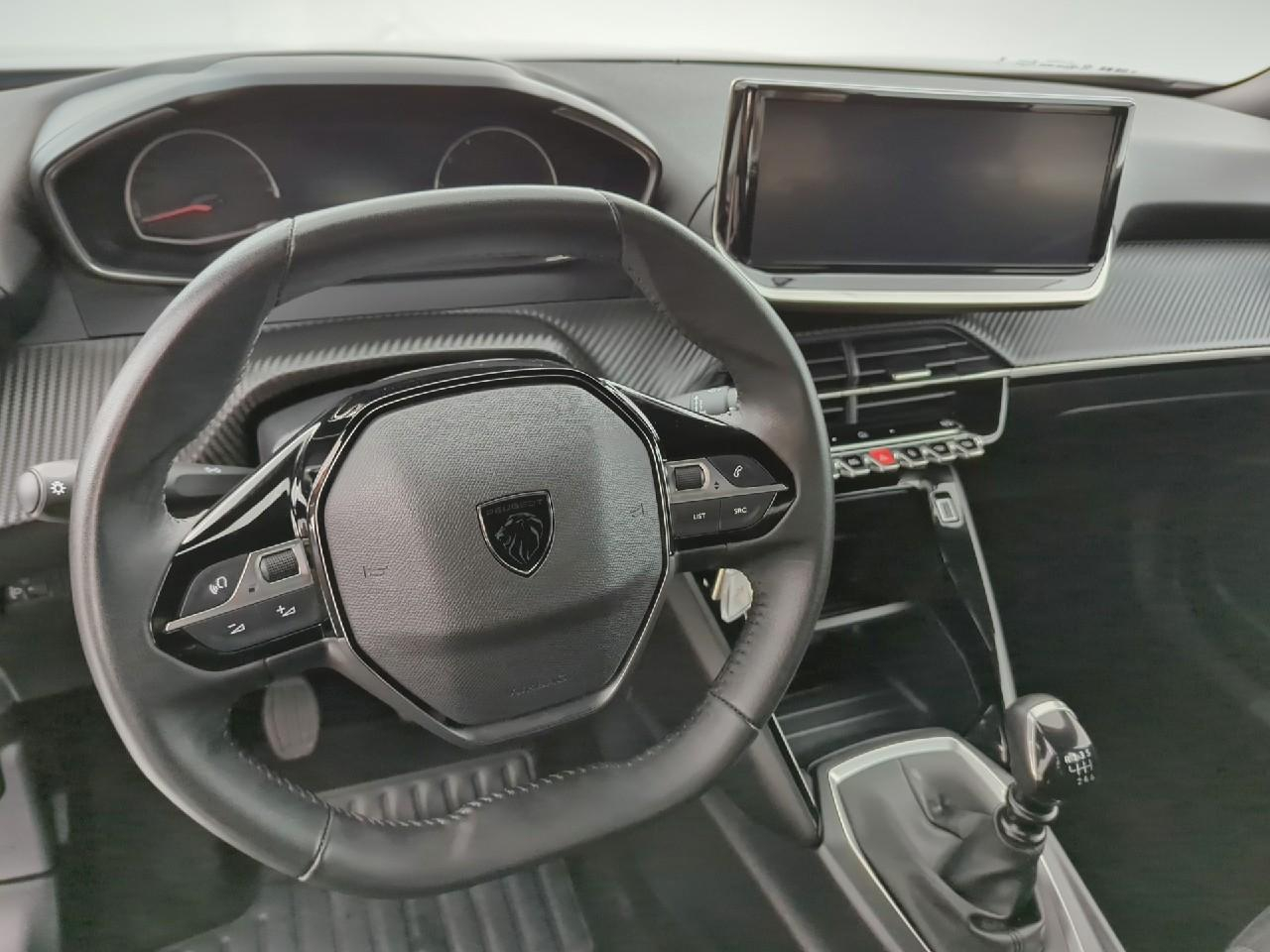 Peugeot 2008 puretech 100 s&s bvm6 active — photo 14