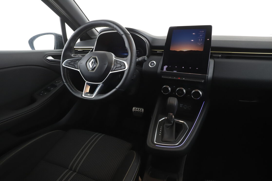 Renault Clio 1.6 E-Tech Hybride Engineered — photo 12