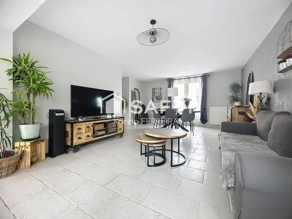 Maison 7 pièces 136 m²