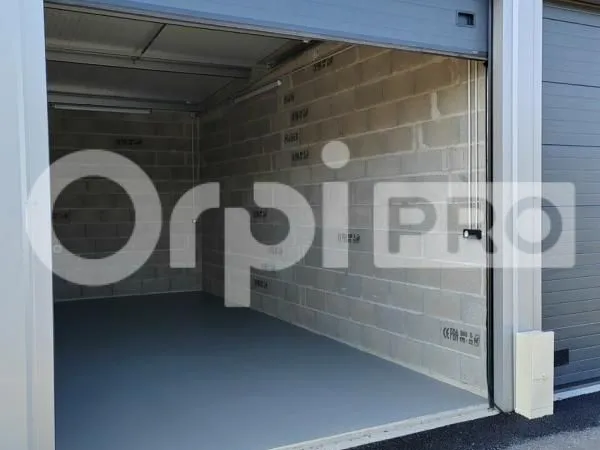 Local d'activité 27 m²