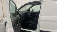 Ford Transit Connect L1 1.0E 100ch Trend — photo 12